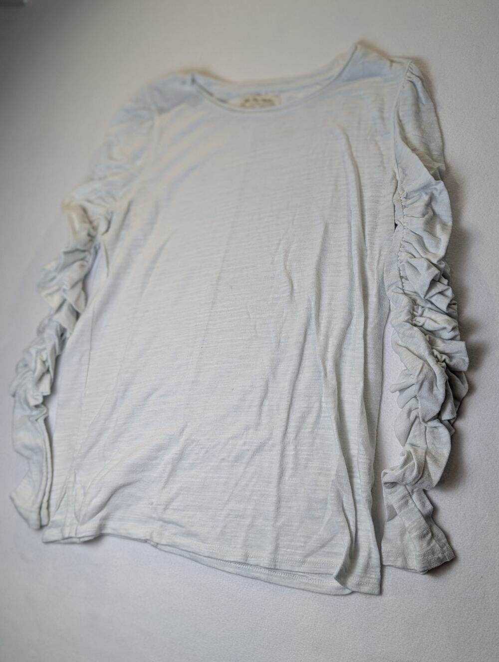 Free People Natasha T-shirt Long Sleeve Rouched Sleeves Off White Size Large